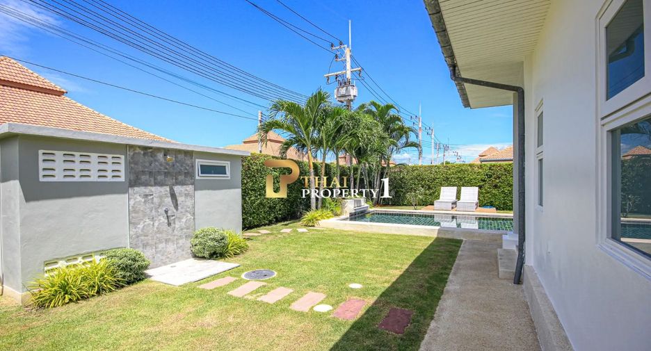 For sale 3 bedrooms villa in Hua Hin, Prachuap Khiri Khan