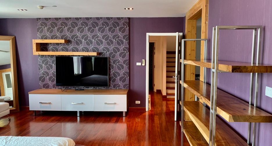 For rent and for sale 3 bedrooms condo in Watthana, Bangkok