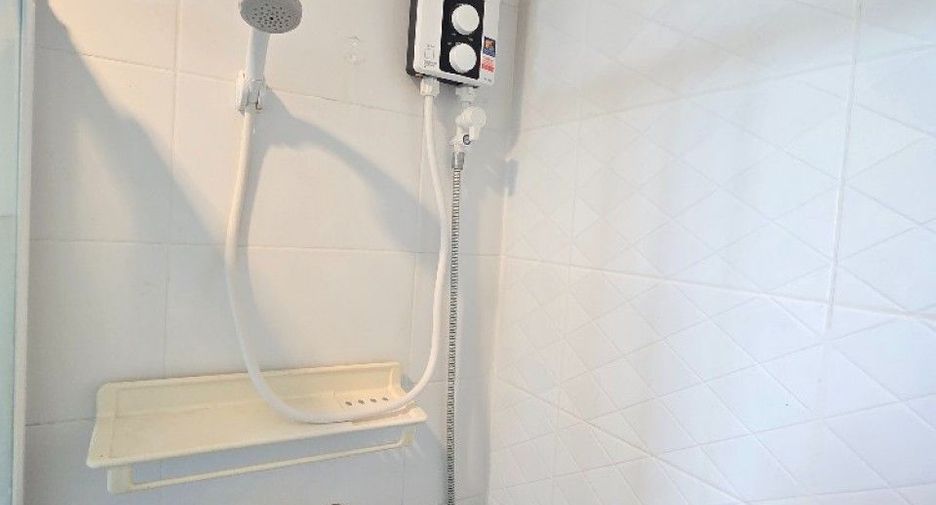 À vendre 1 chambre condo à Mueang Samut Prakan, Samut Prakan