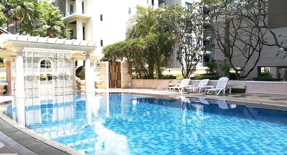 Wohnung zur Miete mit 3 Zimmer in Khlong Toei, Bangkok