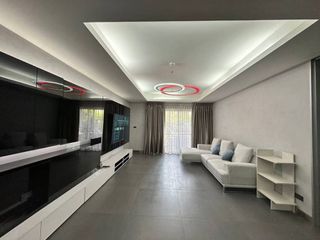 出租 2 卧室 公寓 在 Khlong Toei, 曼谷
