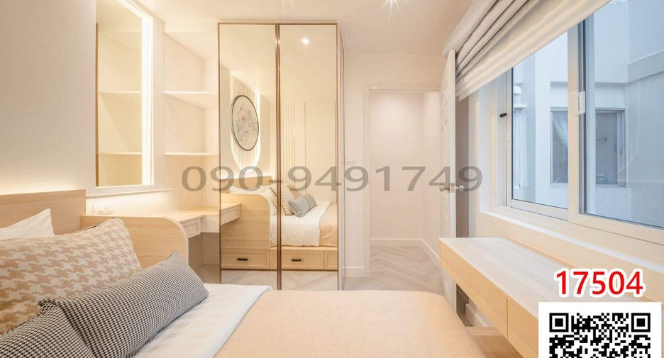 For rent 3 bedrooms condo in Yan Nawa, Bangkok
