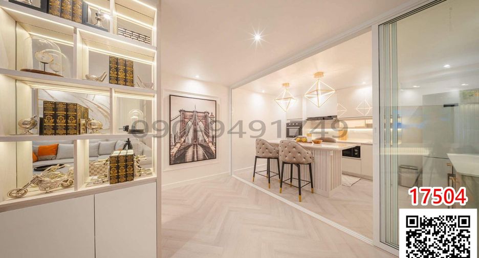 For rent 3 bedrooms condo in Yan Nawa, Bangkok