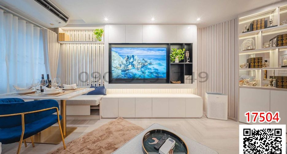 For rent 3 bedrooms condo in Yan Nawa, Bangkok