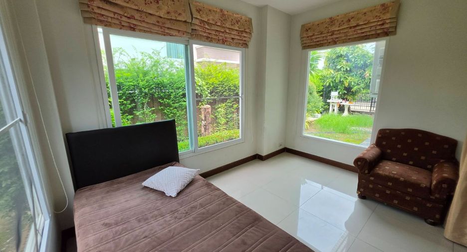 À louer 4 chambres maison à Doi Saket, Chiang Mai