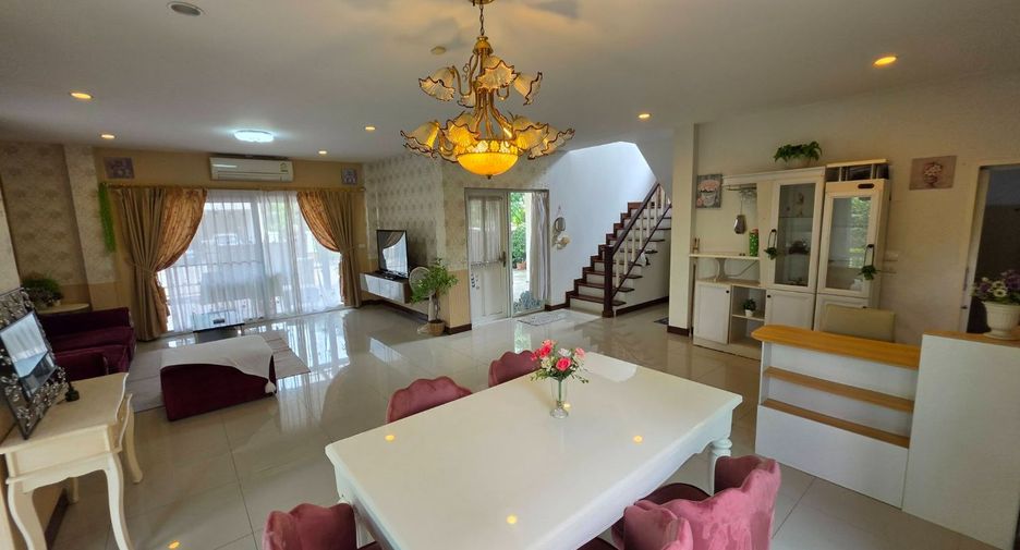 À louer 4 chambres maison à Doi Saket, Chiang Mai