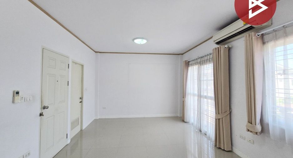 Reihenhaus zum Kauf mit 3 Zimmer in Mueang Nonthaburi, Nonthaburi