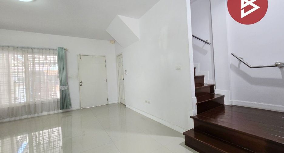 Reihenhaus zum Kauf mit 3 Zimmer in Mueang Nonthaburi, Nonthaburi