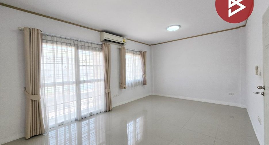 Reihenhaus zum Kauf mit 3 Zimmer in Mueang Nonthaburi, Nonthaburi