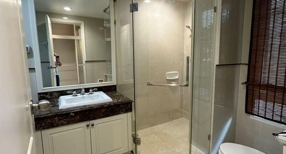Wohnung zur Miete und zum Kauf mit 2 Zimmer in Khlong Toei, Bangkok