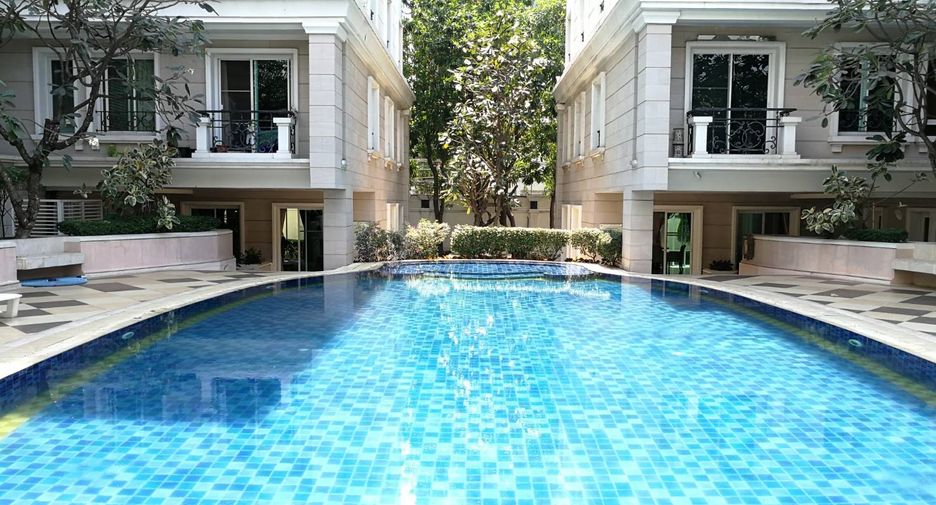 Wohnung zur Miete und zum Kauf mit 2 Zimmer in Khlong Toei, Bangkok