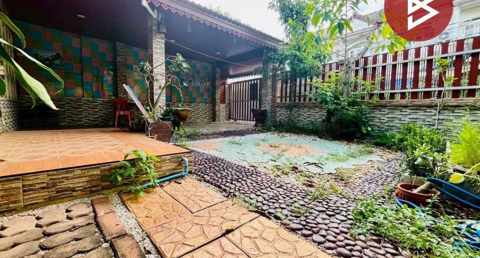 出售 3 卧室 联排别墅 在 Bang Phli, Samut Prakan