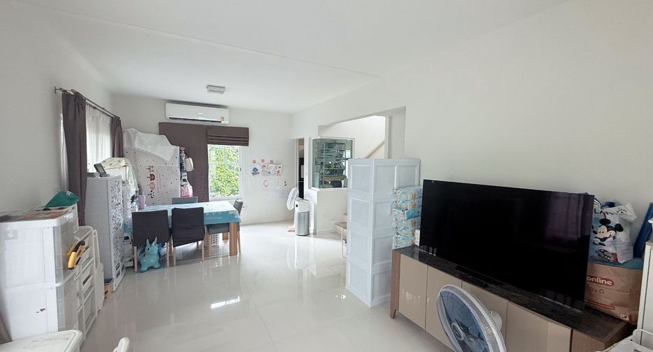 出售 2 卧室 独立屋 在 Bang Phli, Samut Prakan