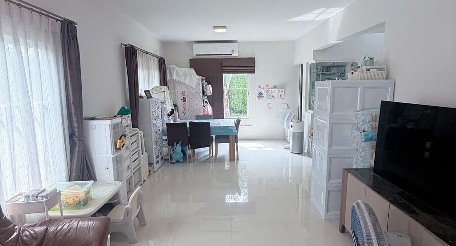 出售 2 卧室 独立屋 在 Bang Phli, Samut Prakan