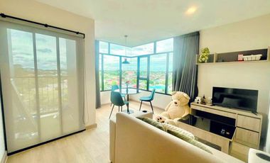 Wohnung zum Kauf mit 2 Zimmer in Si Racha, Chonburi