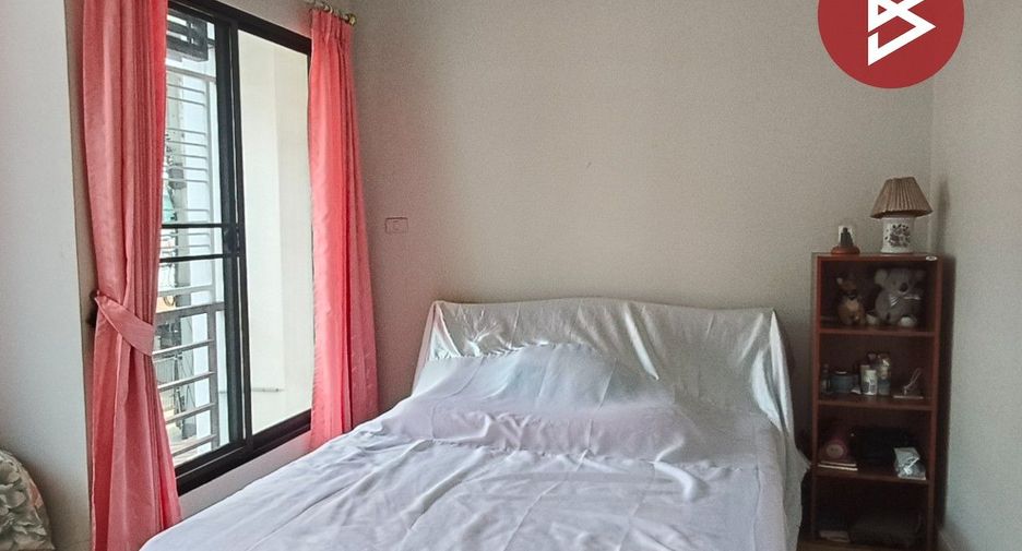 Reihenhaus zum Kauf mit 3 Zimmer in Bang Khae, Bangkok