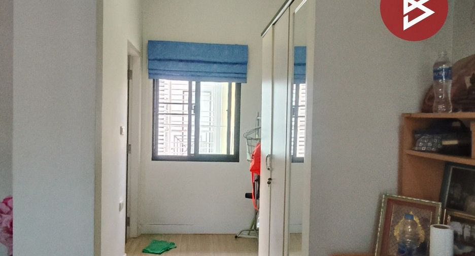 Reihenhaus zum Kauf mit 3 Zimmer in Bang Khae, Bangkok