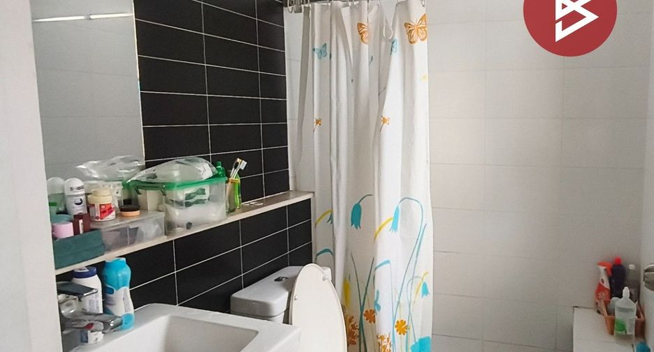 Reihenhaus zum Kauf mit 3 Zimmer in Bang Khae, Bangkok