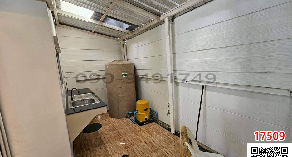 For sale 3 bedrooms house in Saphan Sung, Bangkok