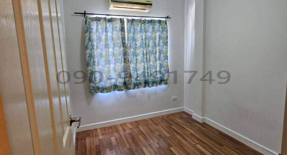 For sale 3 bedrooms house in Saphan Sung, Bangkok