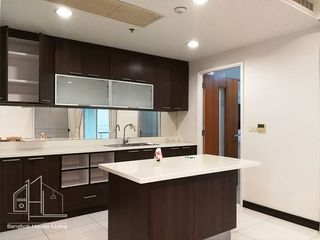 Wohnung zur Miete mit 3 Zimmer in Watthana, Bangkok