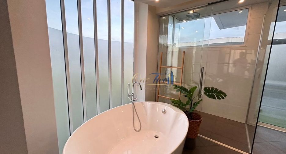 Condo en venta de 3 habitaciones en Ko Samui, Surat Thani
