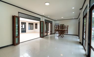 For sale 3 bedrooms house in East Pattaya, Pattaya