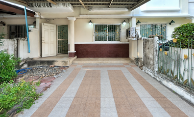 For sale 3 bedrooms townhouse in Mueang Samut Prakan, Samut Prakan