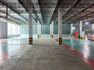 Аренда торговое помещение в Кхлонг Тоеи, Бангкок