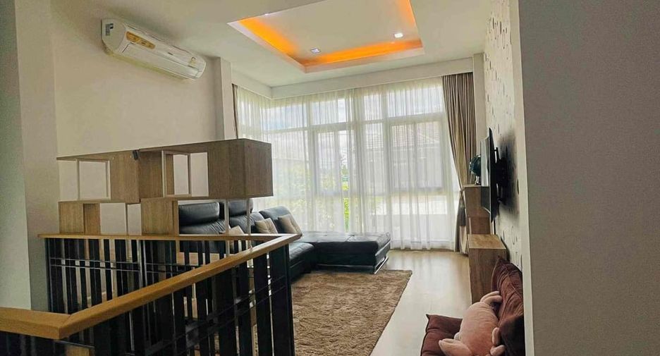 For rent 3 bedrooms house in East Pattaya, Pattaya