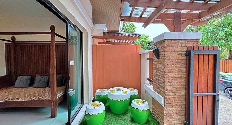 For rent 5 bedrooms villa in Central Pattaya, Pattaya