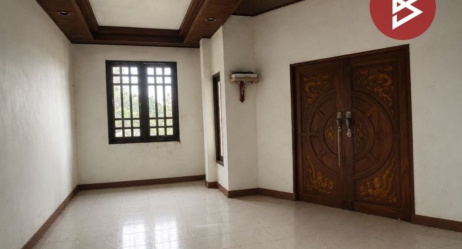Продажа 3 спальни дом в Chaturaphak Phiman, Roi Et