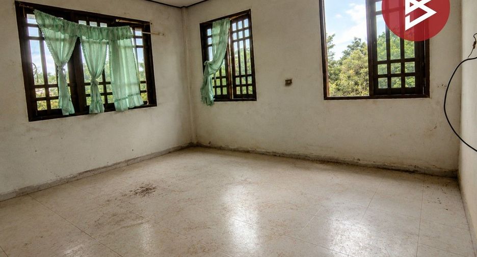 Продажа 3 спальни дом в Chaturaphak Phiman, Roi Et