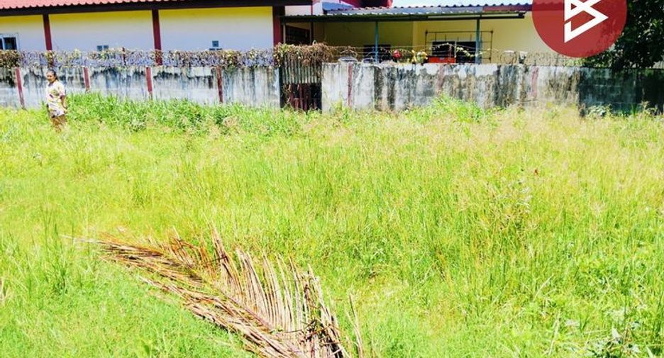 Продажа Участок в Mueang Surin, Сурин