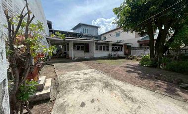 Haus zum Kauf mit 4 Zimmer in Bang Na, Bangkok