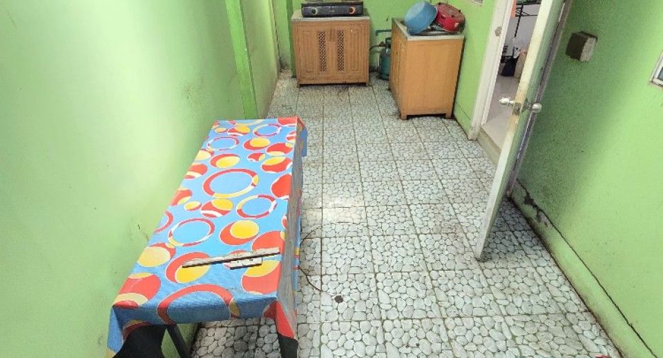 出售 3 卧室 联排别墅 在 Mueang Nonthaburi, Nonthaburi