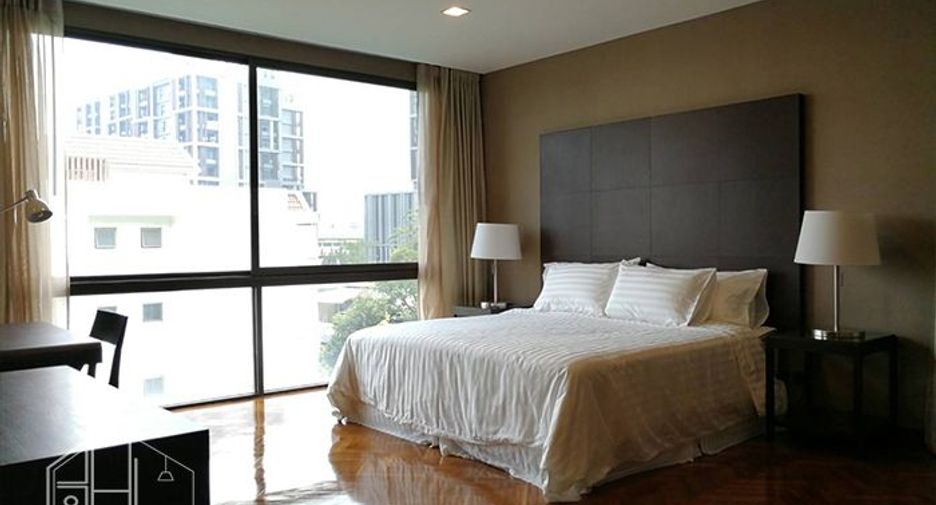 For rent 2 ベッドルーム condo in Watthana, Bangkok