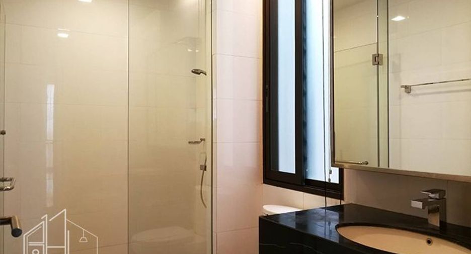 For rent 2 ベッドルーム condo in Watthana, Bangkok
