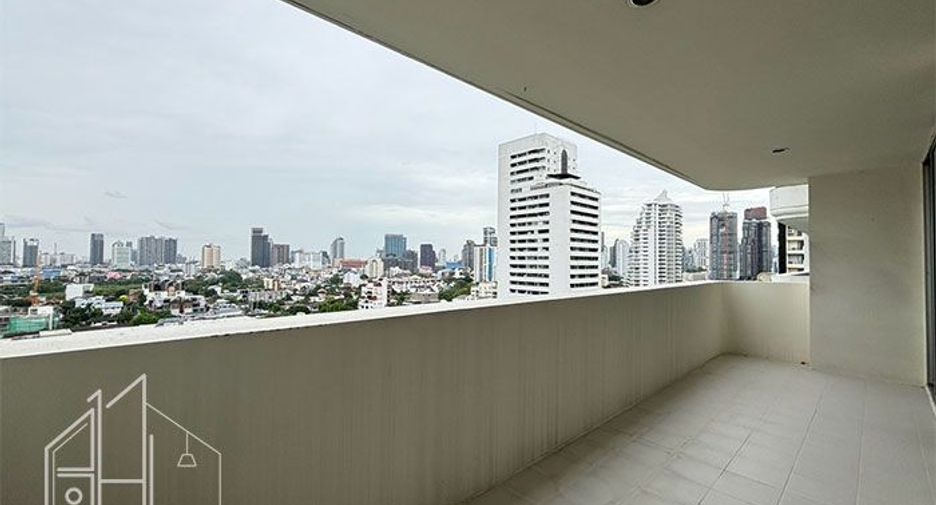 Apartamento en alquiler de 3 habitaciones en Watthana, Bangkok