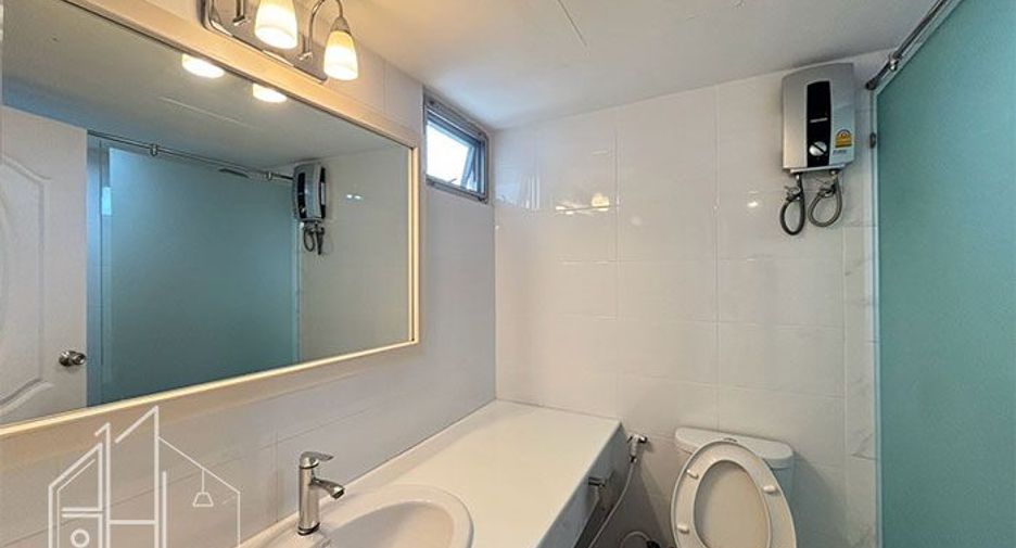 Apartamento en alquiler de 3 habitaciones en Watthana, Bangkok