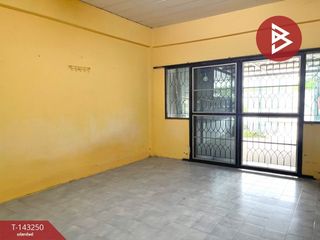 Casa adosada en venta de 2 habitaciones en Mueang Chon Buri, Chonburi