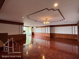 出租 3 卧室 公寓式住宅 在 Watthana, 曼谷