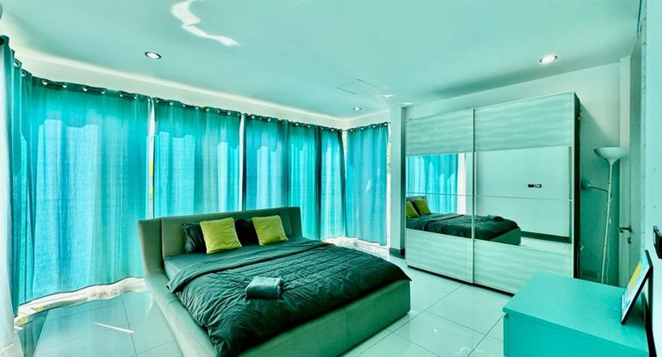 For rent and for sale 4 bedrooms house in Sattahip, Chonburi