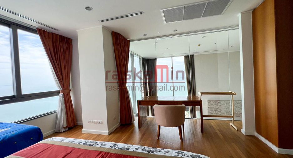 For sale 4 ベッドルーム condo in North Pattaya, Pattaya