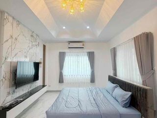 For rent 3 bedrooms villa in Bang Lamung, Chonburi
