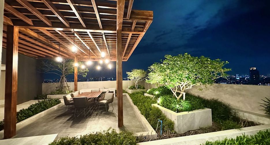 For rent 1 bed condo in Thon Buri, Bangkok