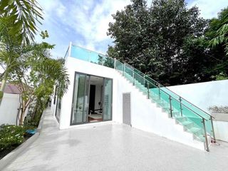 À louer 5 chambres villa à Bang Lamung, Chonburi