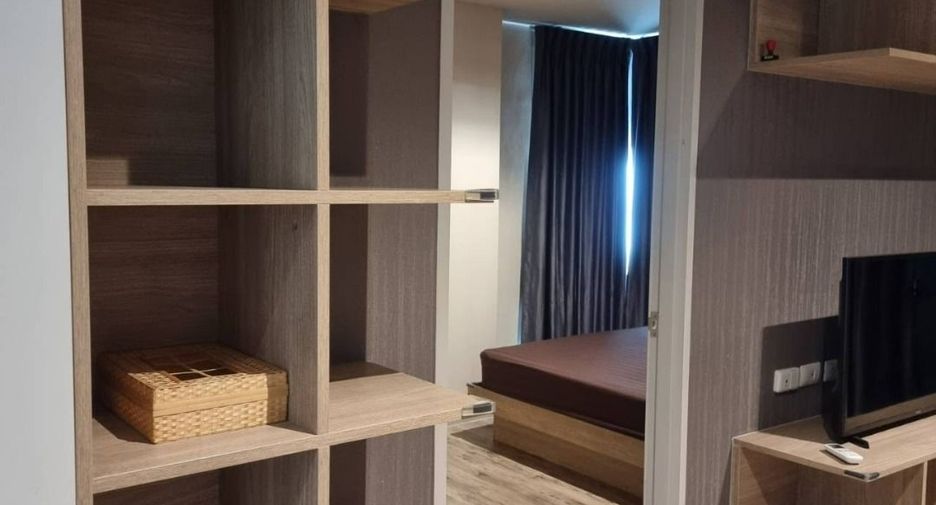 Condo en alquiler de 1 habitaciones en Bang Na, Bangkok