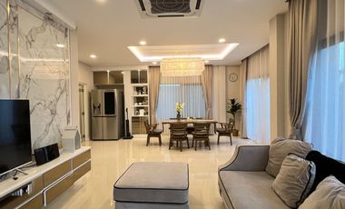 Casa en venta de 4 habitaciones en Prawet, Bangkok