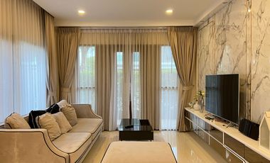 Casa en venta de 4 habitaciones en Prawet, Bangkok